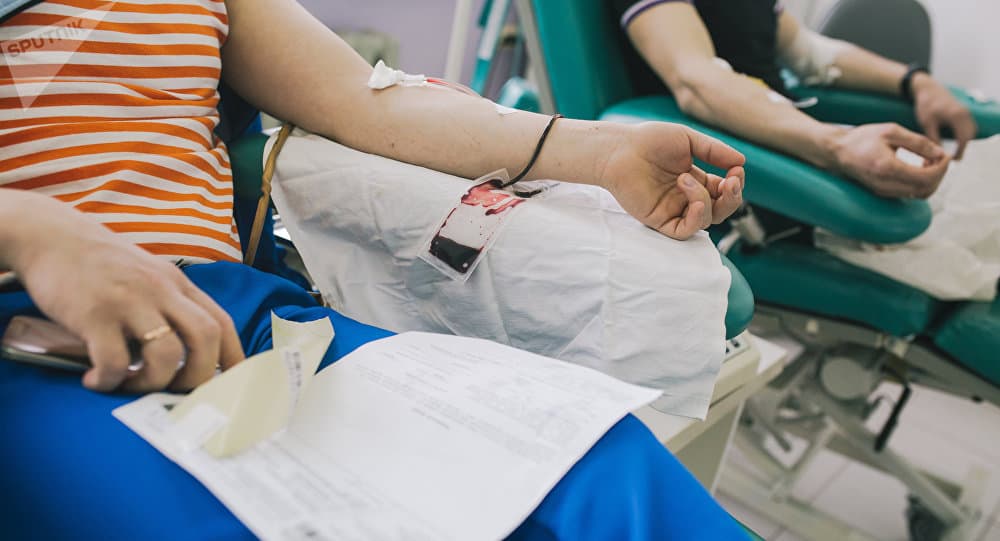 За вчерашний день кыргызстанцы сдали более 80 литров крови для пострадавших в Баткене