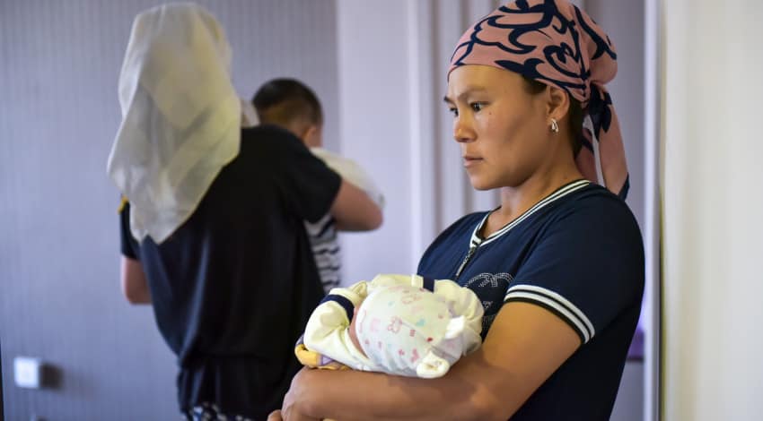 В Бишкеке размещены 430 эвакуированных из Баткенской области