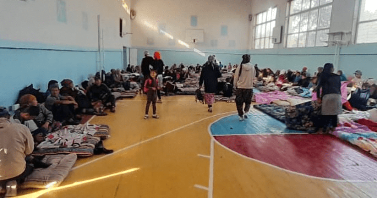 Эвакуированных граждан Баткена обеспечили питанием и необходимой помощью — МЧС