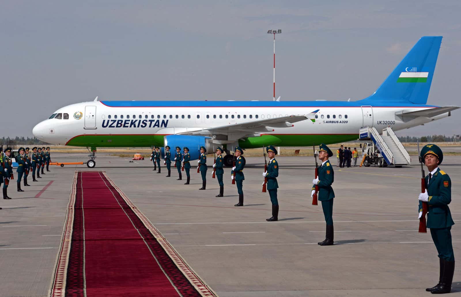 Шавкат Мирзиеев приедет в Кыргызстан с государственным визитом — уточняются даты