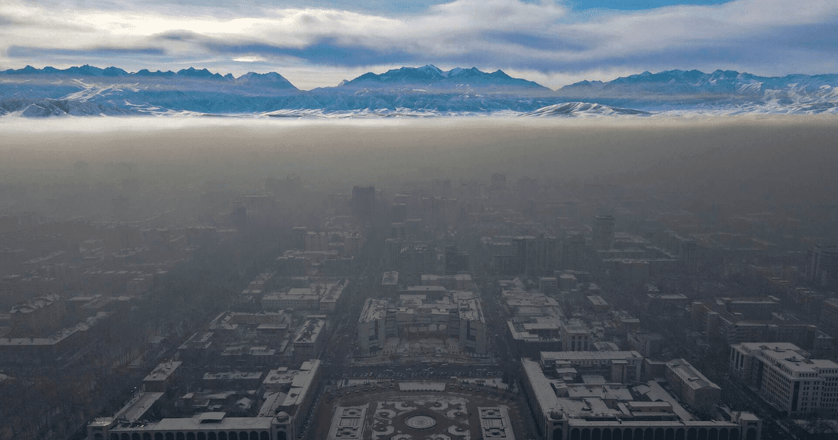 Воздух в Бишкеке и Таласе опасен для здоровья