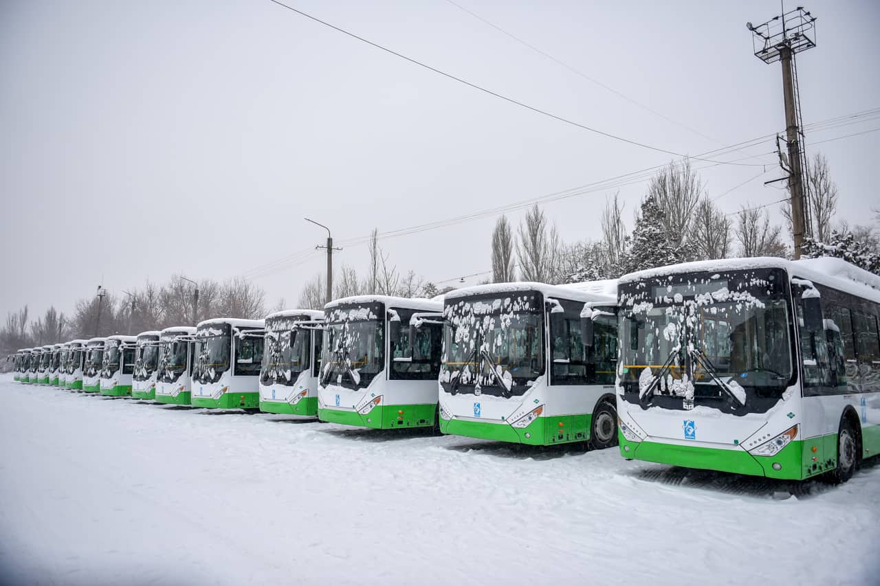 Мэрия Бишкека хочет передать новые автобусы из Китая в лизинг частникам