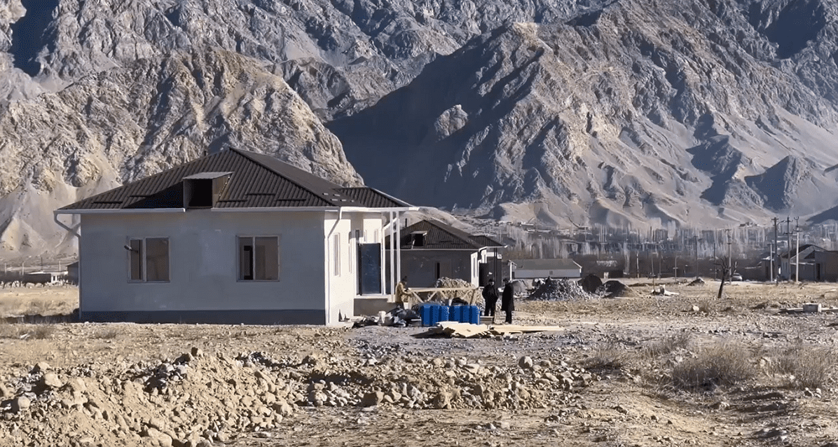 30 домов в Баткенской области сданы в эксплуатацию