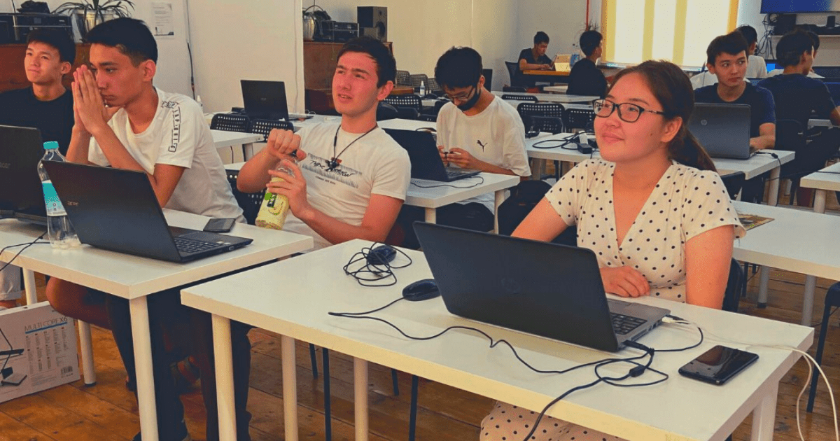 В регионах Кыргызстана откроются IT-академии