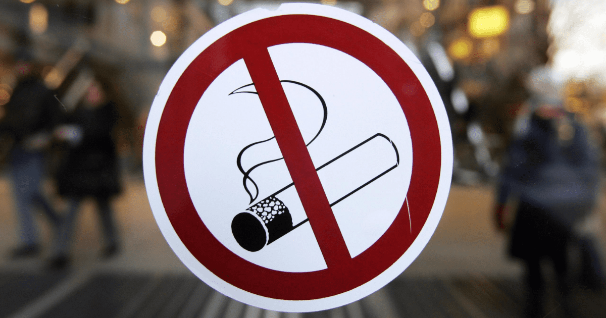 В ЖК предлагают штрафовать за курение в неположенном месте электронных сигарет и вейпа