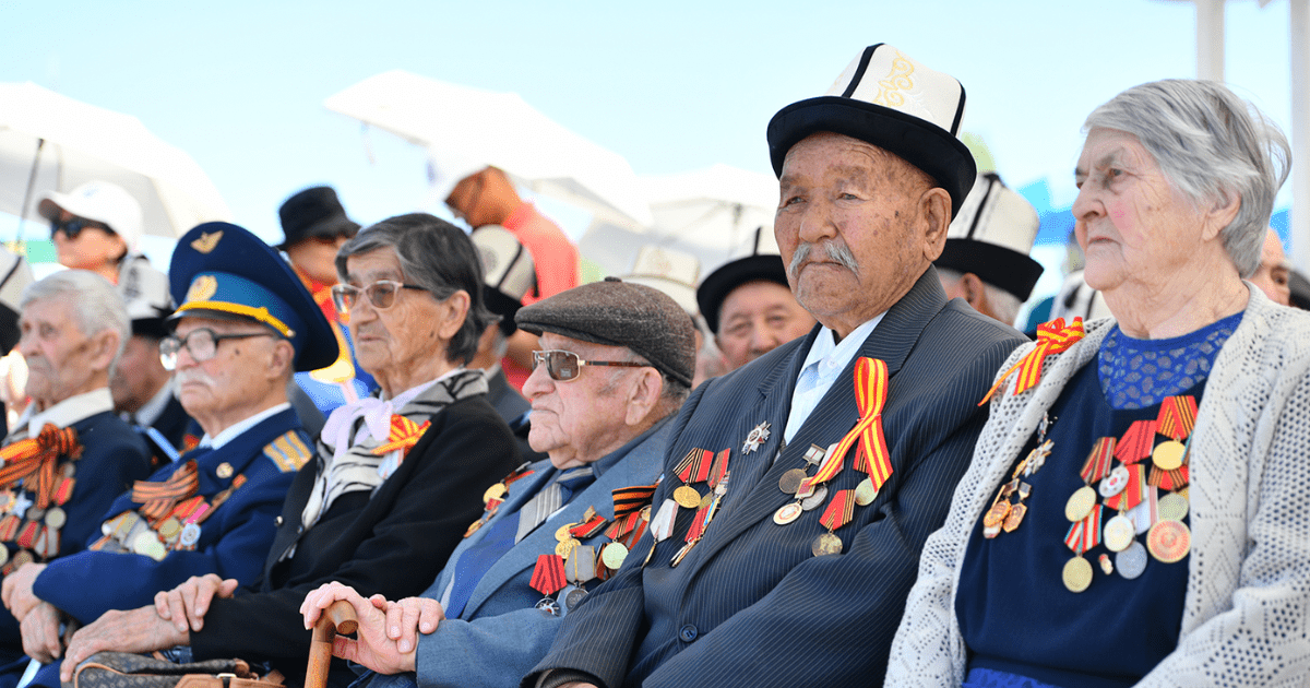 Ветеранам ВОВ ко Дню Победы выплатят по 100 тысяч сомов