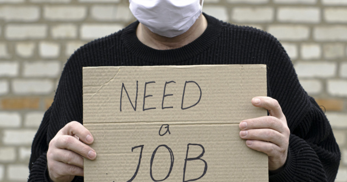 Почти 100 тысяч безработных зарегистрировано в Кыргызстане