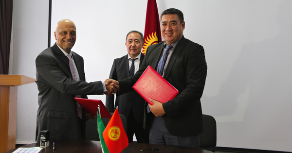 Кыргызстанцы теперь могут легально работать в Кувейте изображение публикации