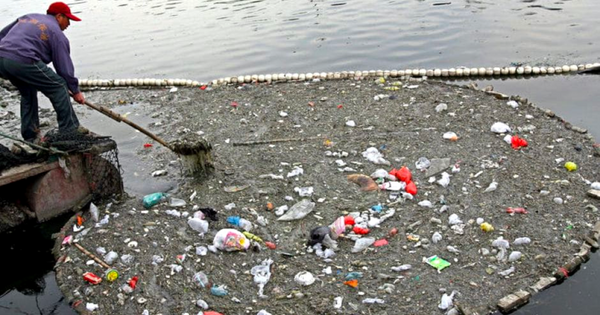 В КР предлагают не уведомлять бизнесменов о проверках заранее, если дело касается вреда экологии изображение публикации