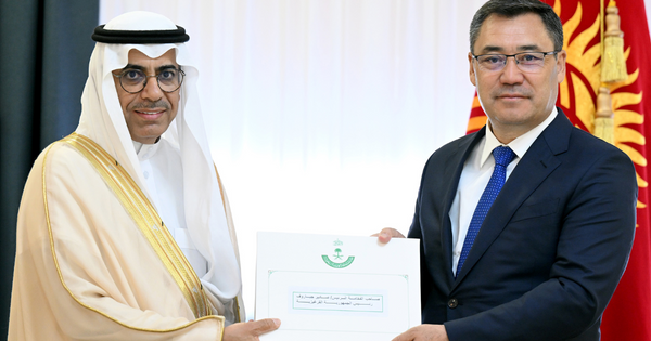 Садыр Жапаров примет участие в саммите арабских государств и стран Центральной Азии изображение публикации