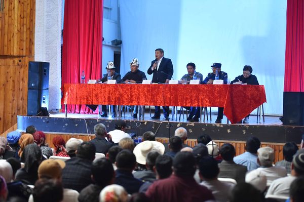 Жителей Мин-Куш беспокоит радиационная безопасность —  глава кабмина обещал учесть их интересы изображение публикации