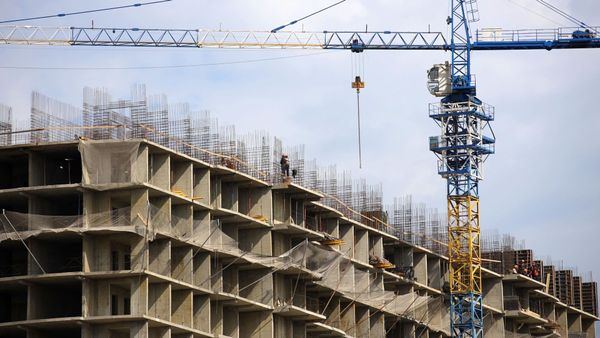 Чтобы покрыть спрос на жилье в Кыргызстане потребуется минимум 25 лет - эксперт изображение публикации