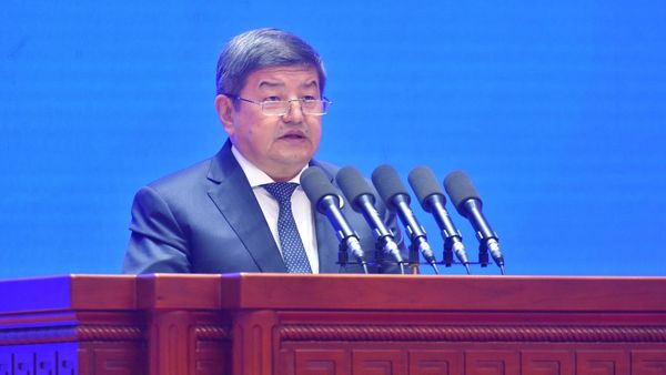 Кыргызстан готов стать для иностранных инвесторов окном на рынки ЕАЭС, Китая и  Европы — Акылбек Жапаров изображение публикации