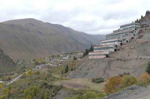 Как сейчас выглядит заброшенное месторождение редкоземельных элементов Кутессай-II? ФОТО изображение публикации