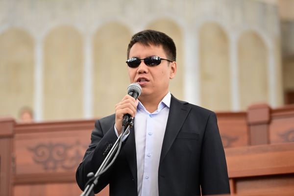 Почему мы сидим молчим – Дастан Бекешев о том, как страны ЕАЭС нарушают права Кыргызстана изображение публикации