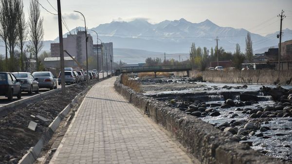 Минприроды предлагает запретить любое строительство вдоль рек в Бишкеке изображение публикации