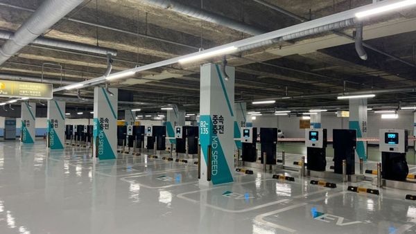 Корейская компания EVSIS будет поставлять зарядные станции в Кыргызстан - подписали соглашение изображение публикации