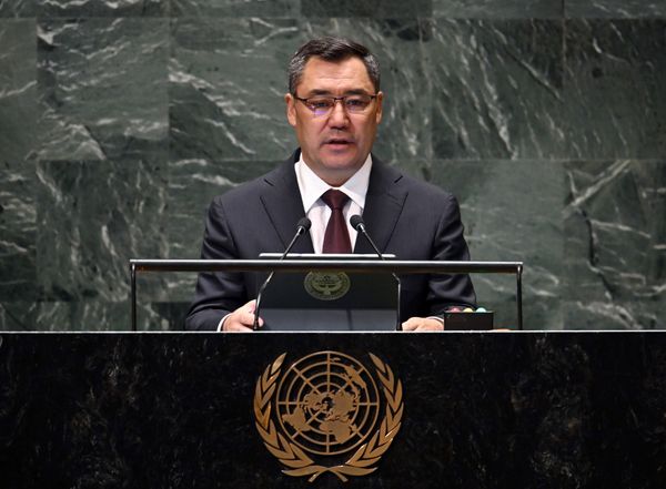 Садыр Жапаров призвал срочно создать фонд по возмещению странам ущерба от изменения климата изображение публикации