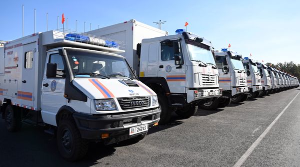 Китай передал для МЧС Кыргызстана два мобильных полевых госпиталя изображение публикации