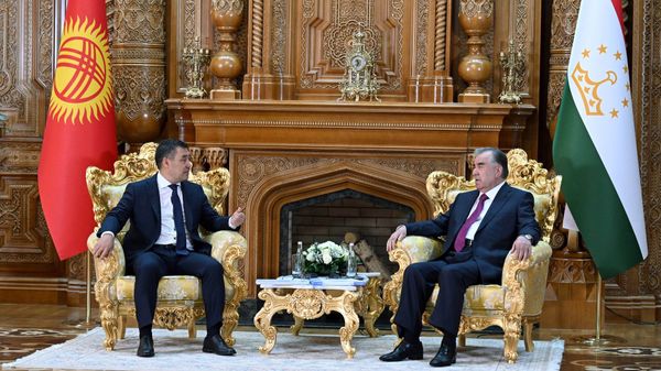 Разговор по-душанбински: Садыр Жапаров и Эмомали Рахмон обсудили некоторые общие темы изображение публикации