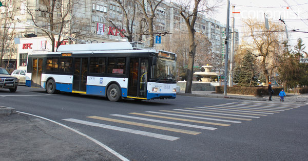 Сколько в Бишкеке будут платить за проезд: 15, 20 или 25 сомов? - депутаты ЖК хотят лично изучить вопрос изображение публикации