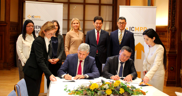 В Бишкеке и Оше откроют ресурсный центр для мигрантов изображение публикации