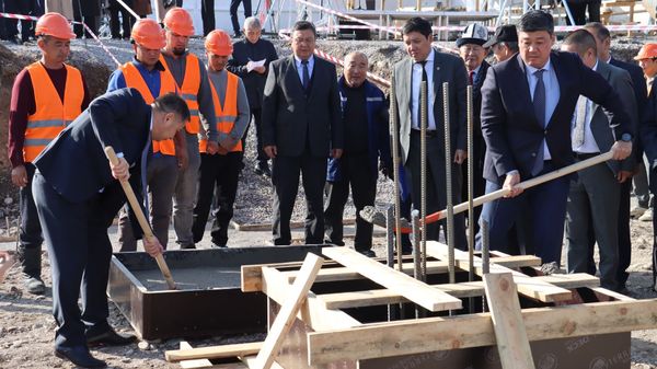 Кыргызстан сам будет выплавлять свое золото - в Кара-Балте начали строить предприятие по выпуску слитков изображение публикации