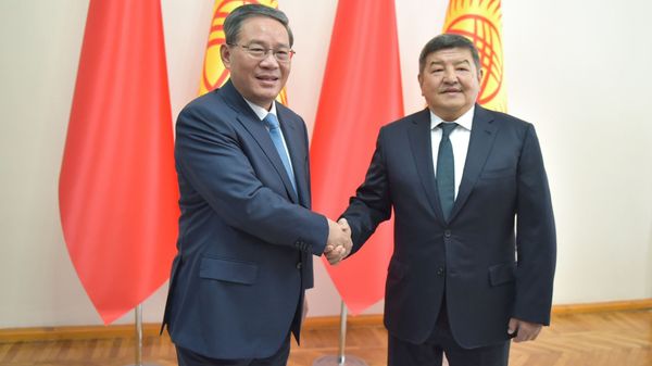 КР предложил КНР открыть на границе беспошлинные центры торговли изображение публикации