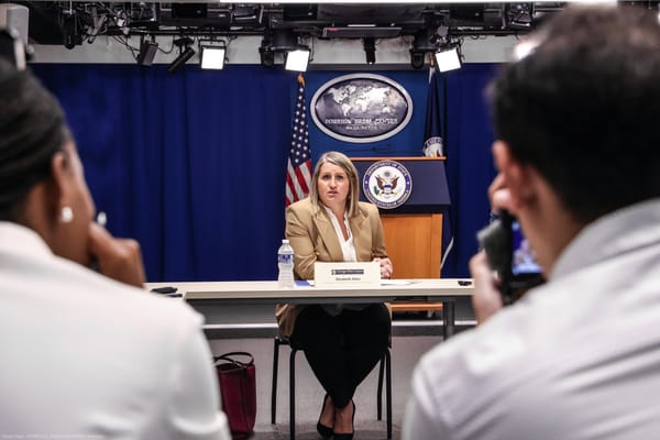 США намерены привлекать больше программистов из Кыргызстана и ЦА для развития искусственного интеллекта изображение публикации