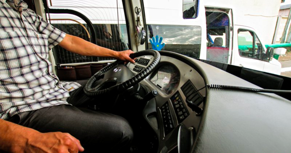 Грубых водителей автобусов будут увольнять за нарушение правил изображение публикации
