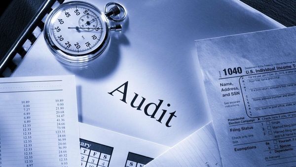 Счетная палата выявила финансовые нарушение в Чаткальском районе на 27 млн сомов изображение публикации