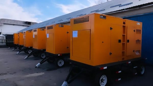 НЭСК получила восемь дизельных генераторов - их будут использовать при аварийных отключениях света изображение публикации