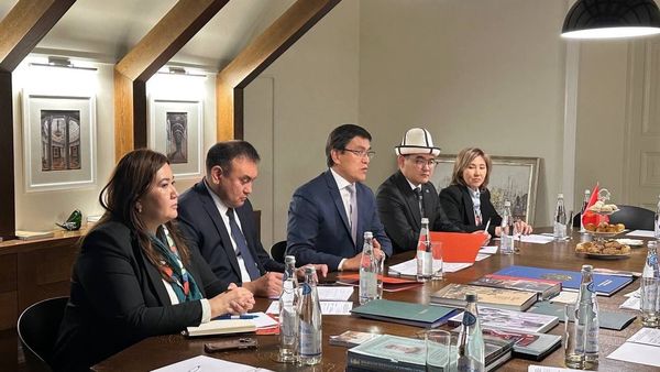 Эдиль Байсалов напомнил России о важности предоставления ОМС мигрантам по нормам ЕАЭС изображение публикации