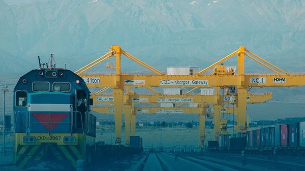 Девять стран готовы использовать Средний коридор для транспортировки грузов - в их числе Китай изображение публикации