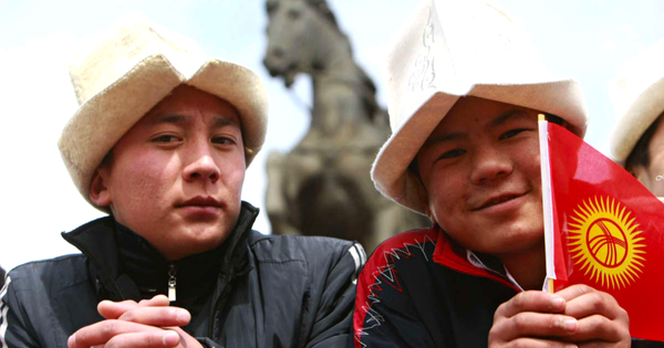 Каждые 53 минуты один кыргызстанец уезжает на миграцию – статистика изображение публикации