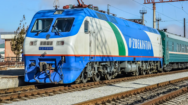 Узбекистан нарастил объем грузовых и пассажирских перевозок в 2023 году, в том числе в КР — статистика изображение публикации