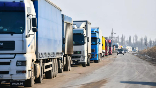 За январь Минтранс выявил более 470 нарушений в сфере перевозок — сумма штрафов превысила 3.9 млн сомов изображение публикации