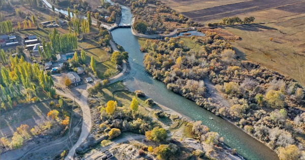 Кыргызстан намерен решить проблемы с водой в ближайшие три-пять лет — Торобаев изображение публикации