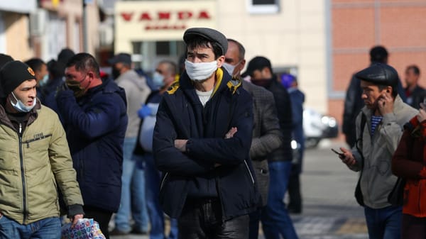 Как мигрантам из Кыргызстана получить цифровой полис ОМС в Москве изображение публикации