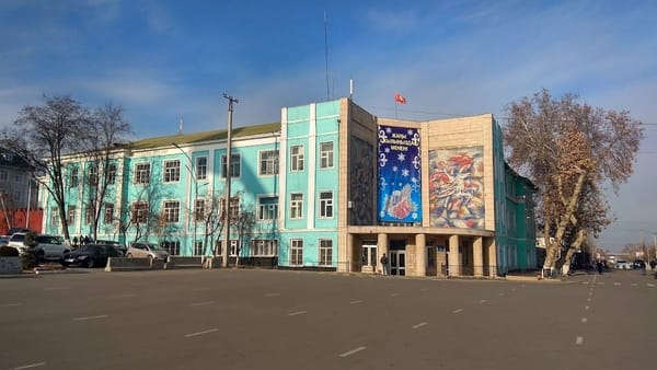 АРИС планирует обновить спецтехнику Ошского сельсхозтехникума изображение публикации