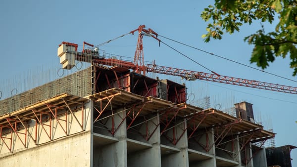 В Кыргызстане к 100-летию Кара-Кыргызской автономной области построят 100 объектов изображение публикации