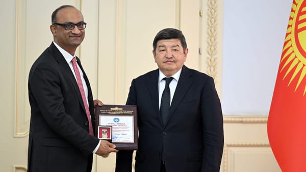 Акылбек Жапаров обсудил строительство Камбар-Аты-1 со Всемирным банком изображение публикации