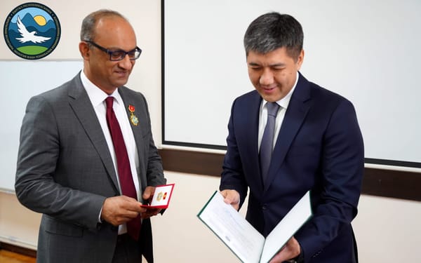 Глава Всемирного банка в КР награжден медалью Минприроды изображение публикации