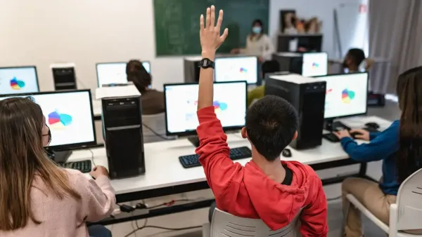 В систему школьного образования Кыргызстана внедрят продукты Google изображение публикации