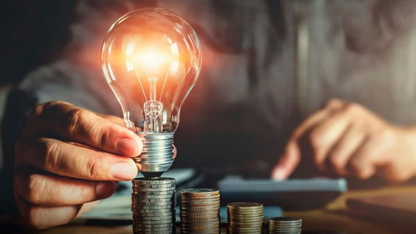 Кабмин КР предлагает поднять тарифы на свет в этом году на месяц раньше изображение публикации