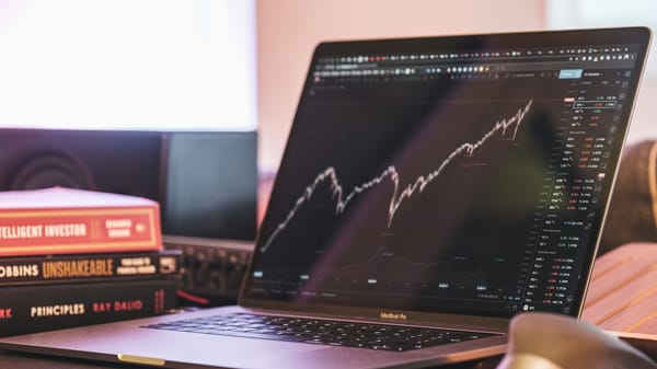 Капитализация Кыргызской фондовой биржи вновь превысила 100 млрд сомов изображение публикации