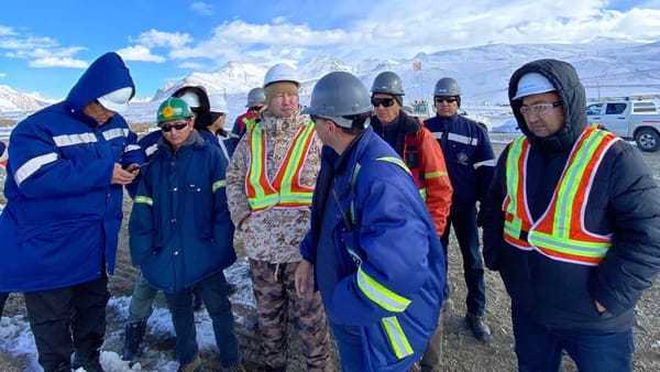 На Кумторе около двух лет будут добывать бедную руду – министр экономики изображение публикации