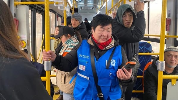 Борьба с безбилетниками – контролеры в общественном транспорте будут носить нагрудные камеры изображение публикации