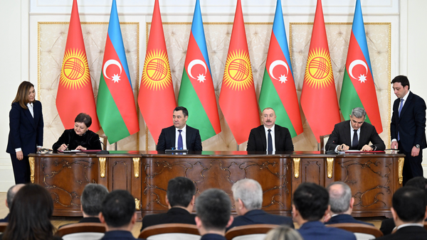 Итоги госвизита Жапарова в Азербайджан — подписаны 18 документов (полный список) изображение публикации