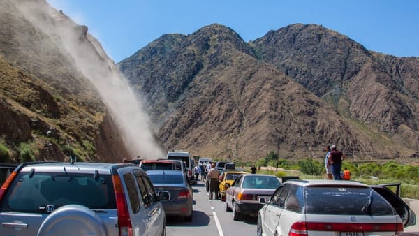 На следующей неделе будут перекрывать дорогу в Боомском ущелье изображение публикации